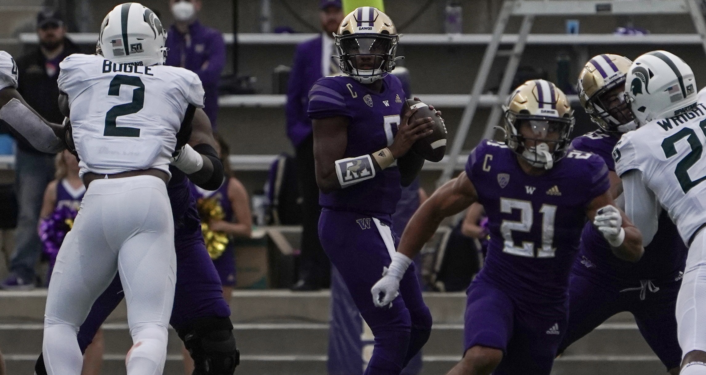 penix-for-heisman-7-previous-huskies-made-a-bid-for-the-trophy