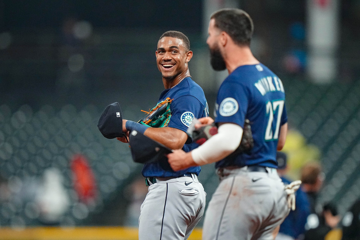 As Mariners playoff drought ends, celebration begins - Sports Illustrated