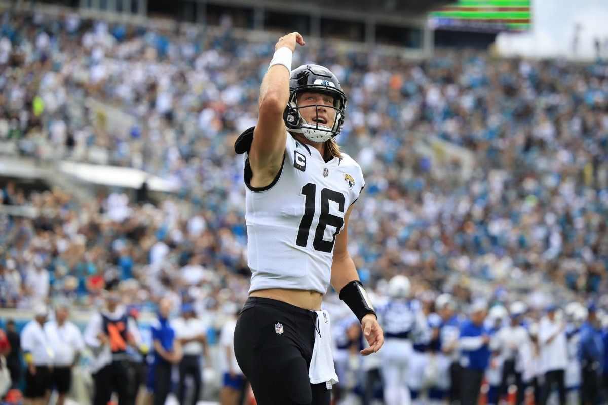 Trevor Lawrence completed 25 of 30 passes for Jacksonville in its 24-0 win over the Indianapolis Colts last Sunday. (USA TODAY Sports)