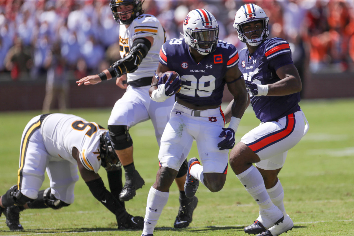 Auburn Tigers linebacker Derick Hall (29) grabs the interception and heads up field during the first halfof the game between the Missouri Tigers and the Auburn Tigers at Jordan-Hare Stadium on Sept. 24, 2022.