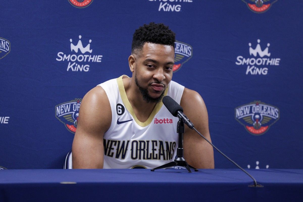 New Orleans Pelicans guard CJ McCollum