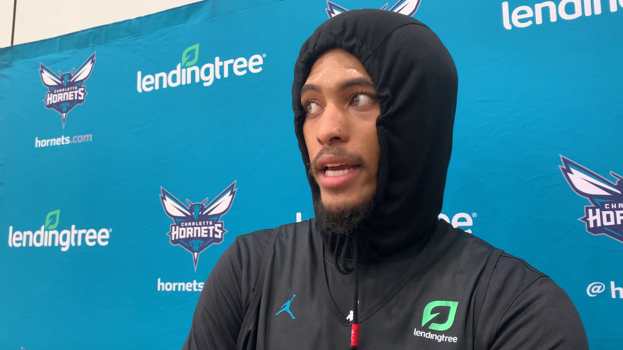 Kelly Oubre Jr.'s Big Night Snaps Hornets Five-Game Slide - Sports  Illustrated Charlotte Hornets News, Analysis and More