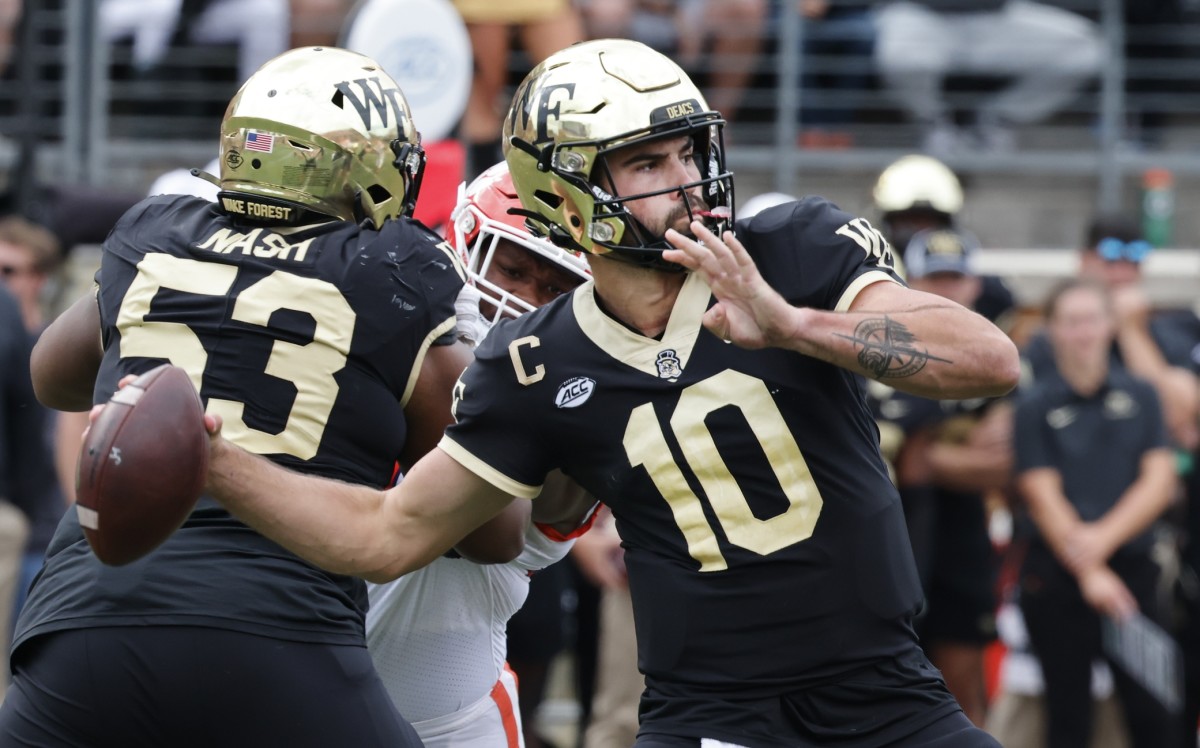 Wake Forest QB Sam Hartman
