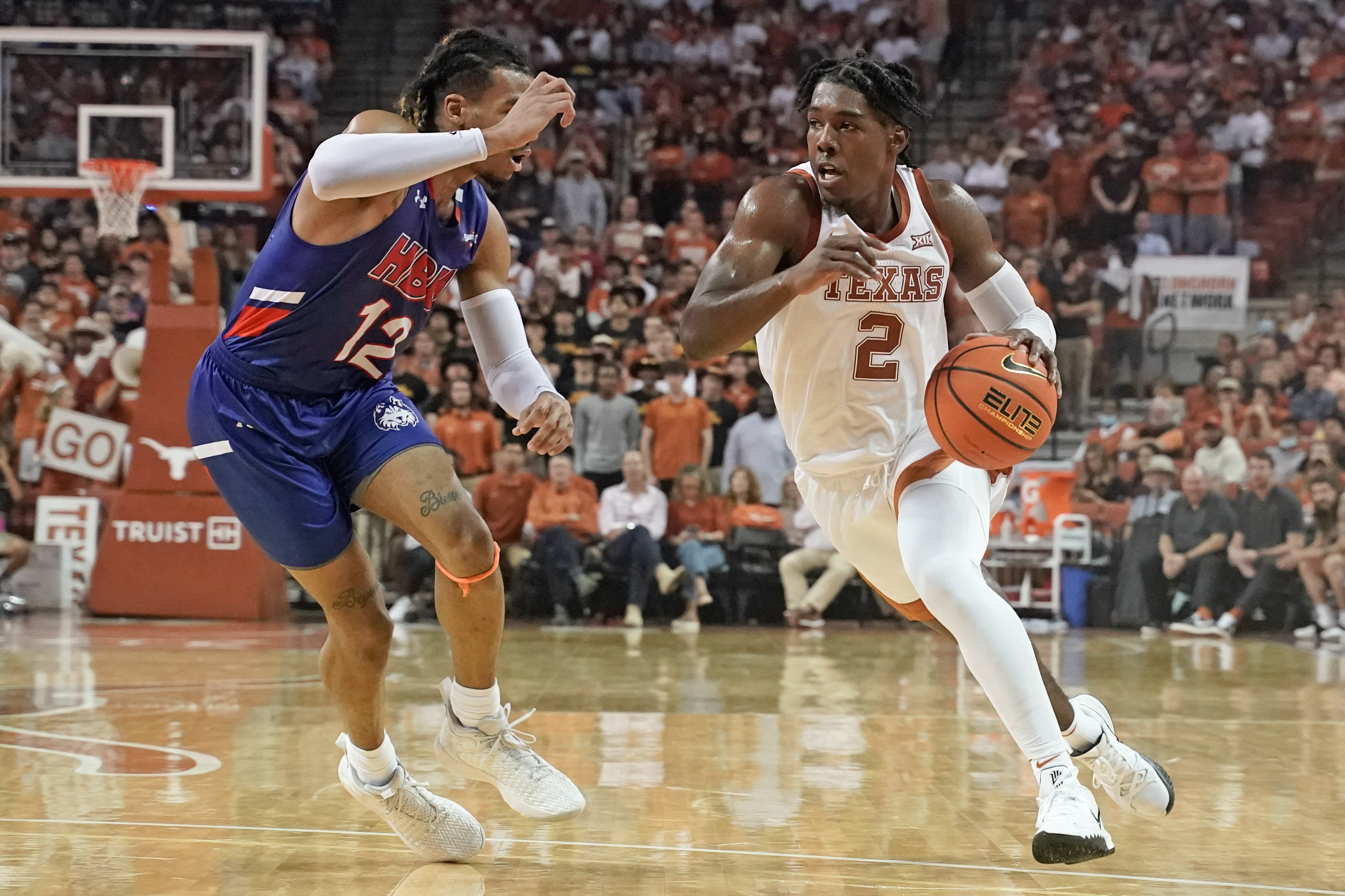 Texas Longhorns to Host Arkansas Razorbacks in Charity Exhibition Game ...
