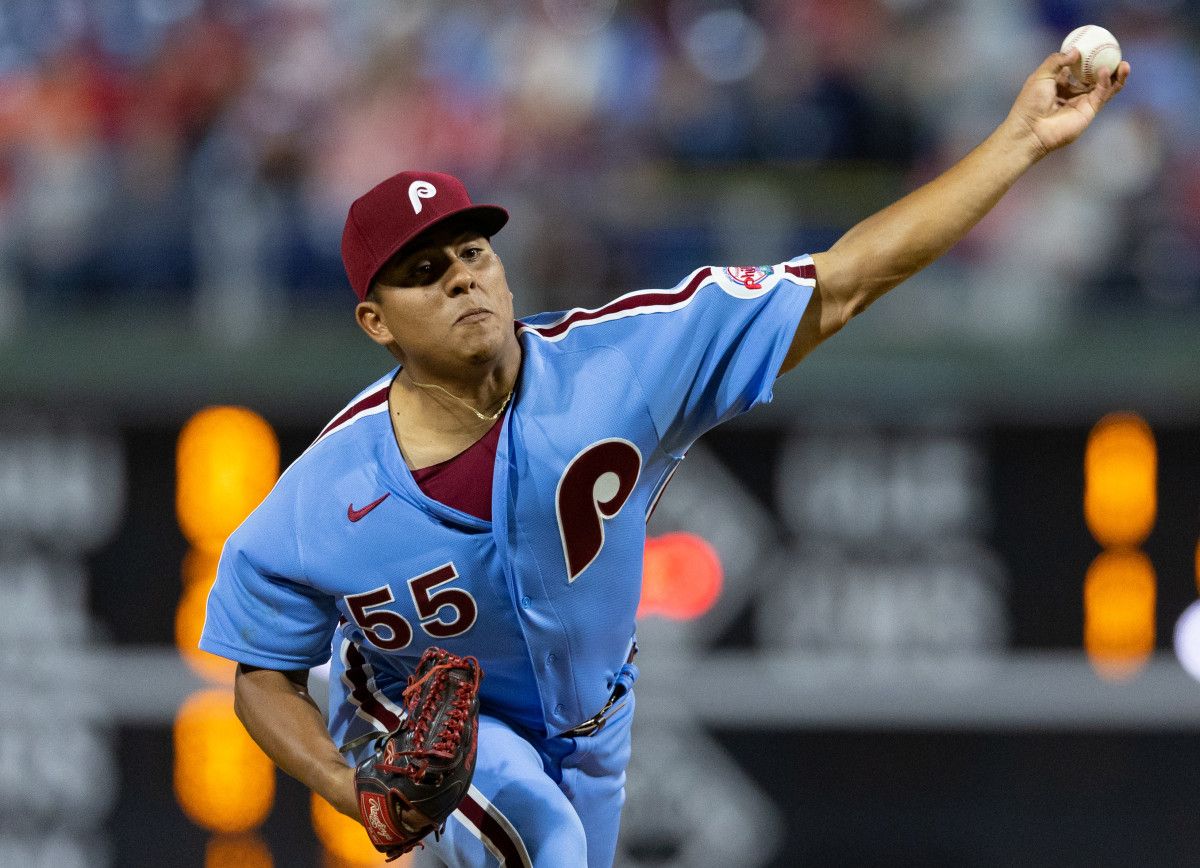 Ranger Suárez slings a pitch in the Phillies' powder blues.