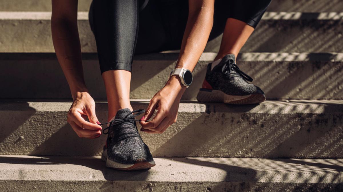 The 12 Best Running Shoes for Flat Feet in 2022