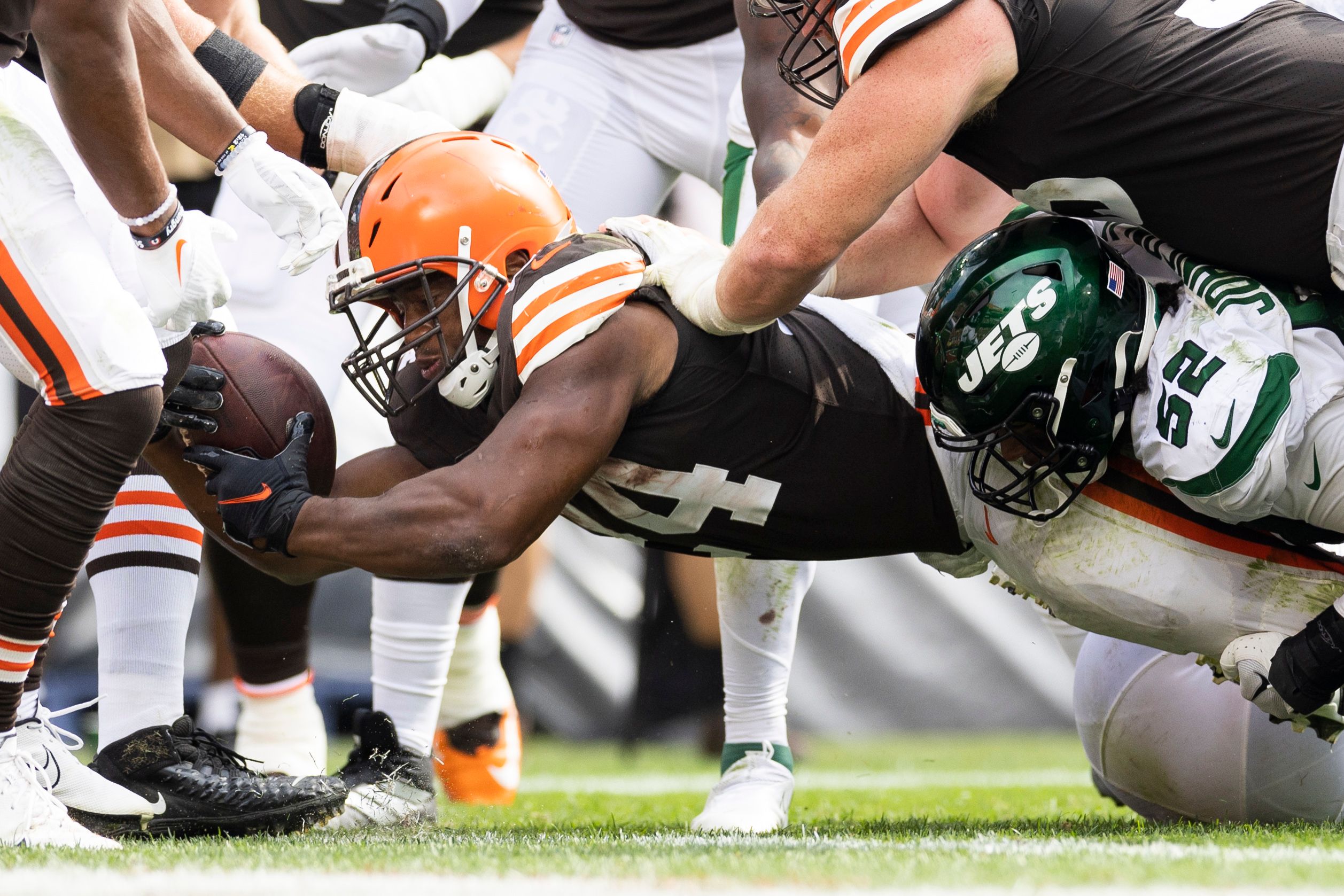 Atlanta Falcons Have 'Got to Stop' RB Nick Chubb in Order to Win Sunday vs. Browns - Sports Illustrated Atlanta Falcons News, Analysis and More - Vimarsana News