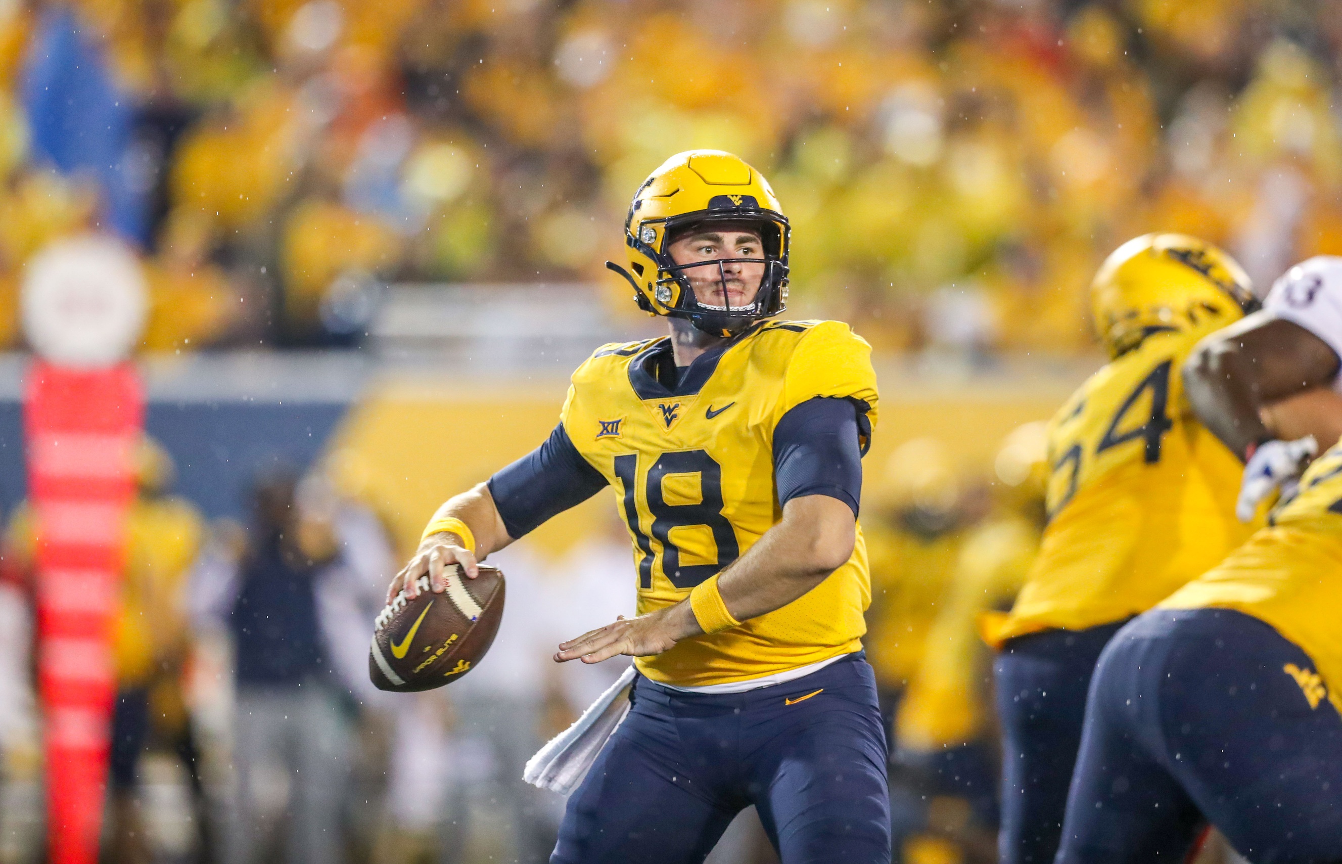 JT Daniels Compares WVU's Weapons vs What He Had at USC &