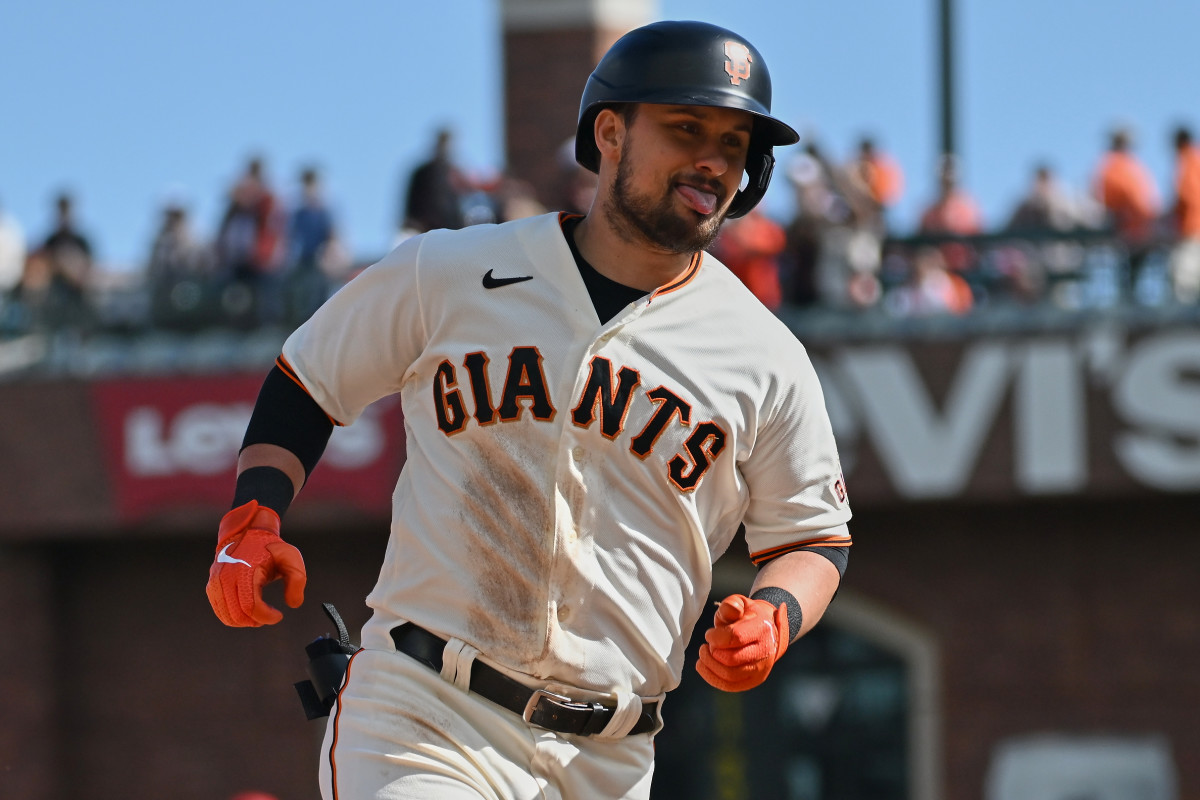 SF Giants avoid arbitration with 1B/3B J.D. Davis Sports Illustrated