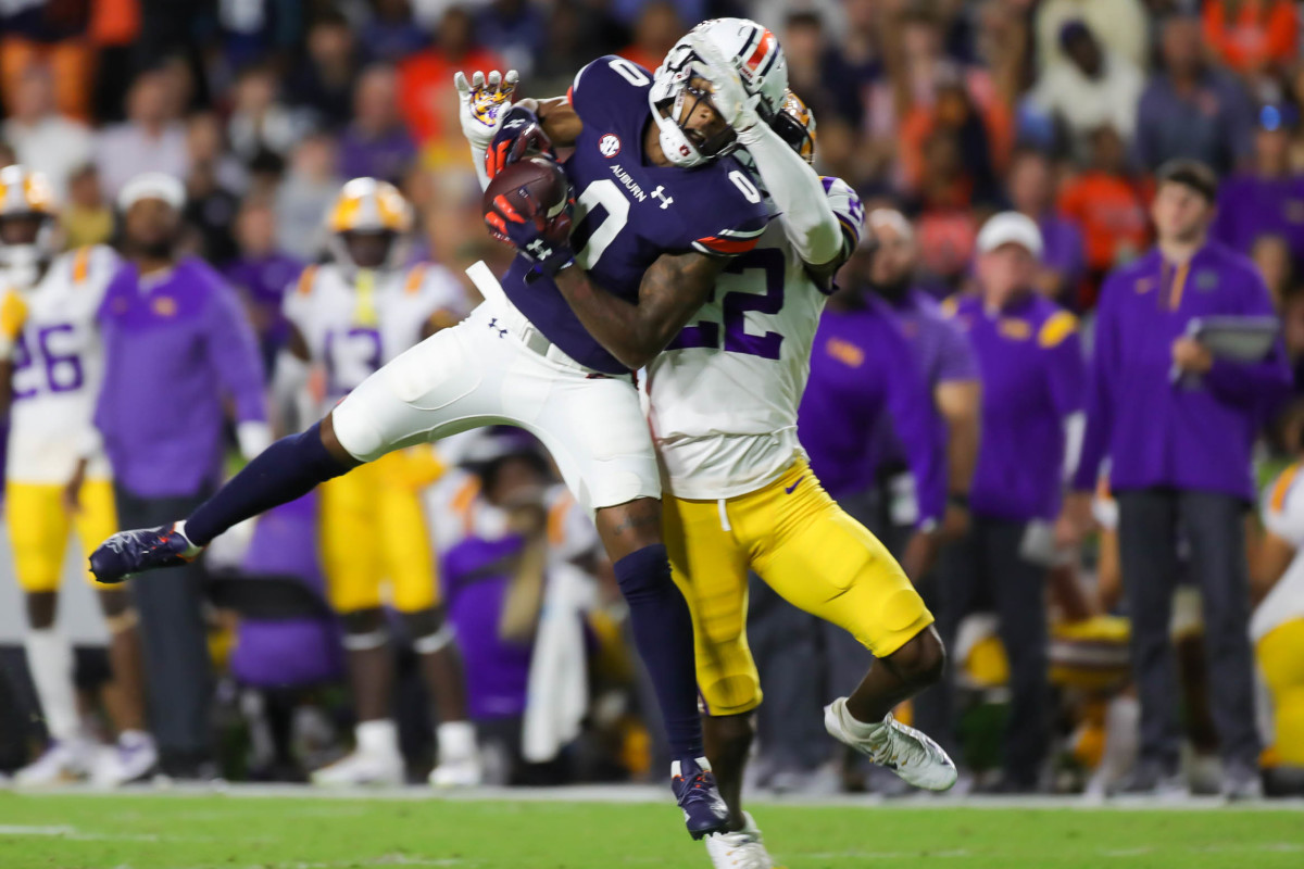 Auburn Tigers wide receiver Koy Moore (0) makes the catch for 29 yards during the game between the LSU Tigers and the Auburn Tigers at Jordan-Hare Stadium on Oct. 1, 2022.