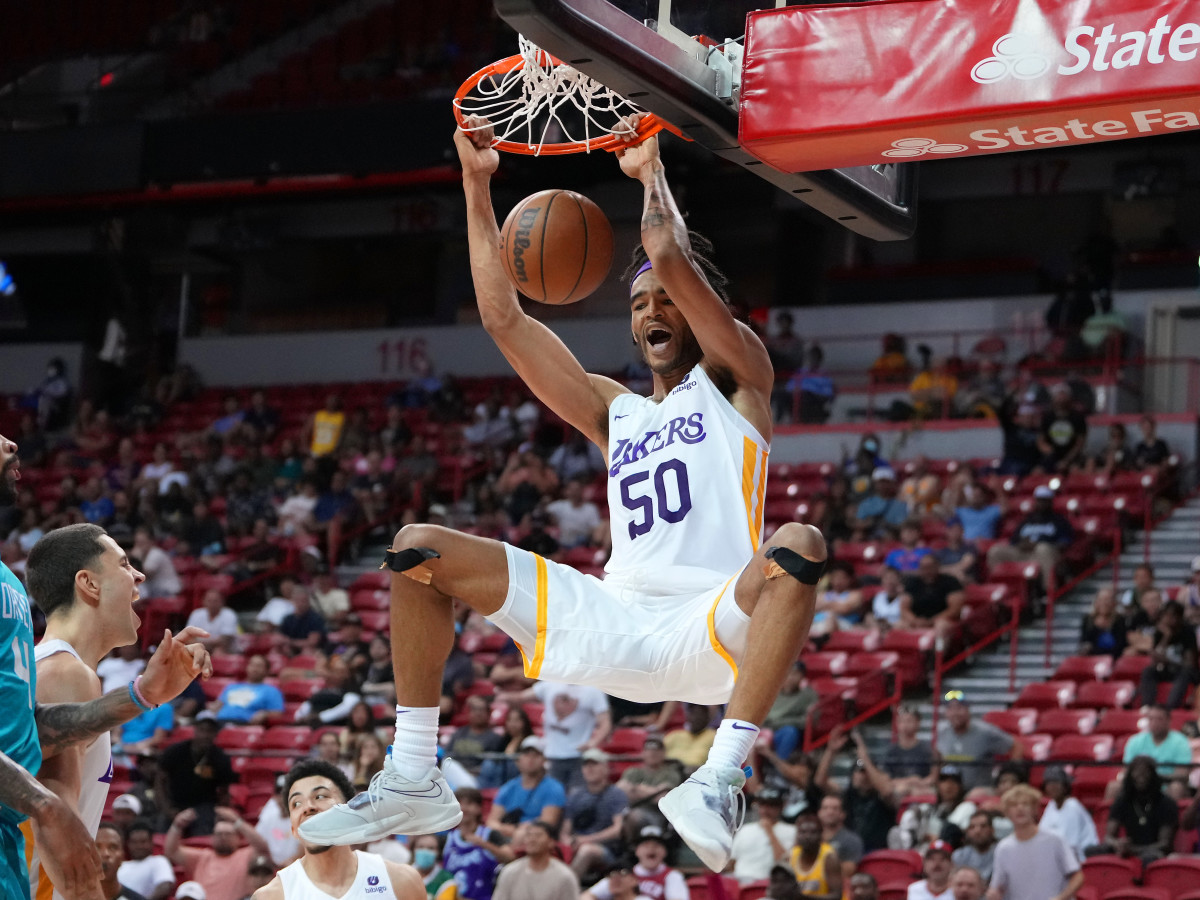 Thunder Sign Sacha KilleyaJones, Waive Sterling Brown Sports