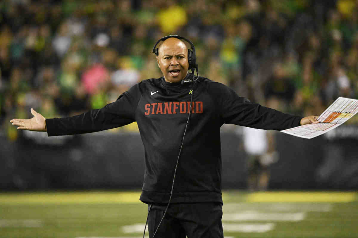 Oct 1, 2022; Eugene, Oregon, USA; Stanford Cardinal head coach David Shaw reacts after a play during the second half against the Oregon Ducks at Autzen Stadium. The Ducks won the game 45-27.