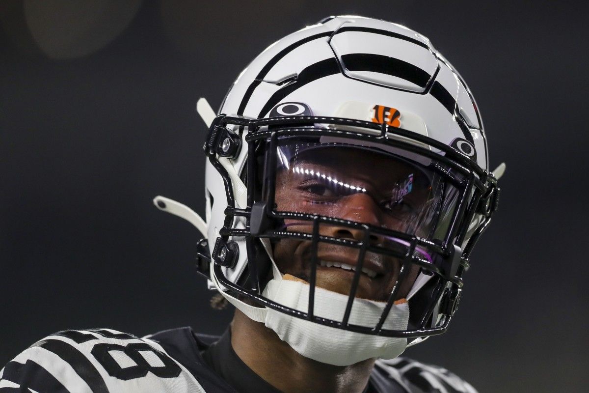 Joe Mixon 'Hasn't Lost Confidence' in Run Game, Met With Bengals' O-Line to  Build Chemistry - BVM Sports