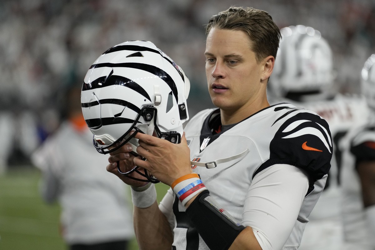 Bengals Notes Joe Burrow Meets Tom Brady For First Time