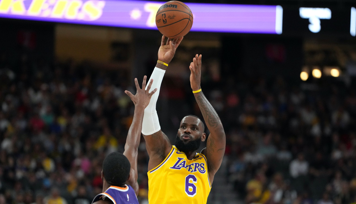 Lakers News: Small Ball L.A. Falls To Phoenix In OT