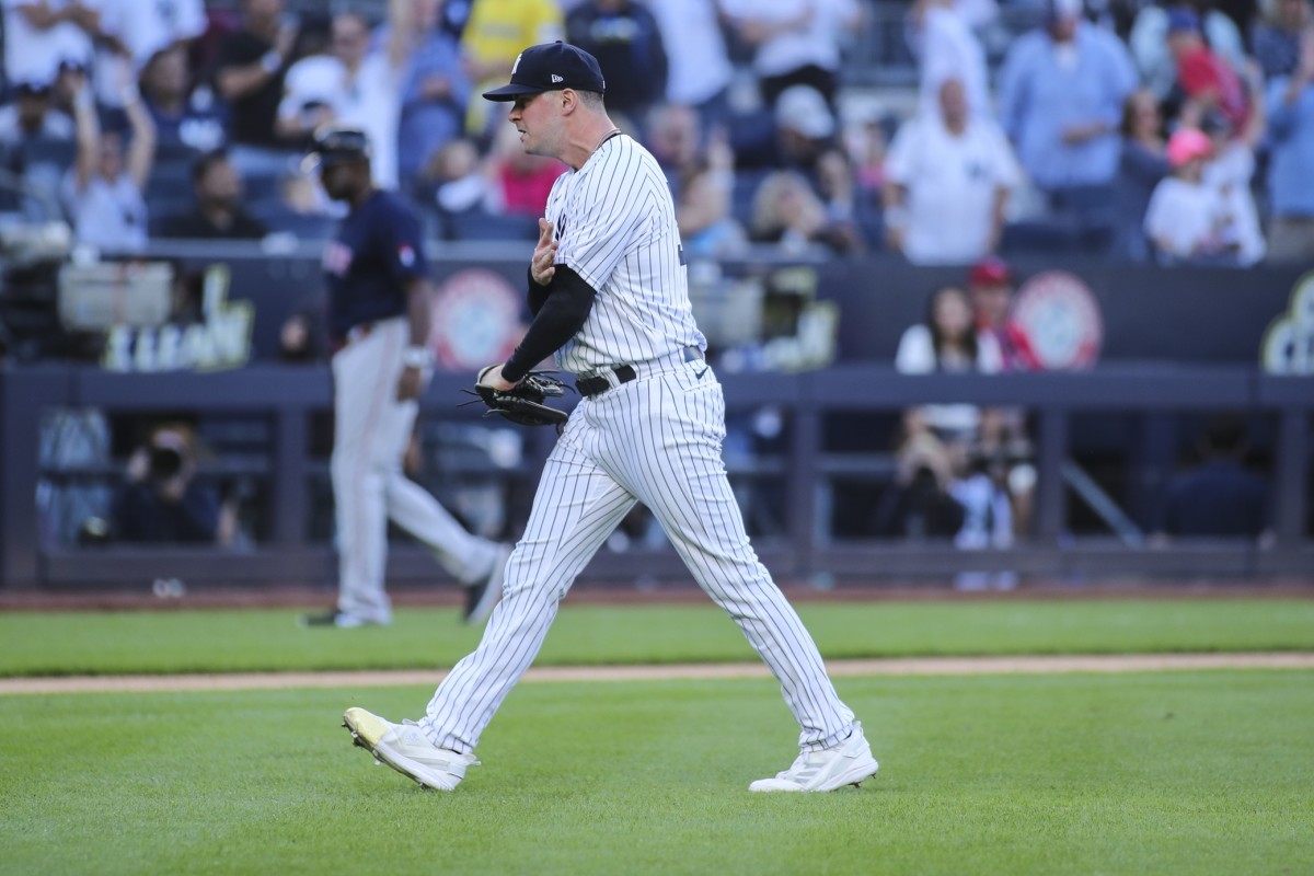 New York Yankees RP Scott Effross celebrates save