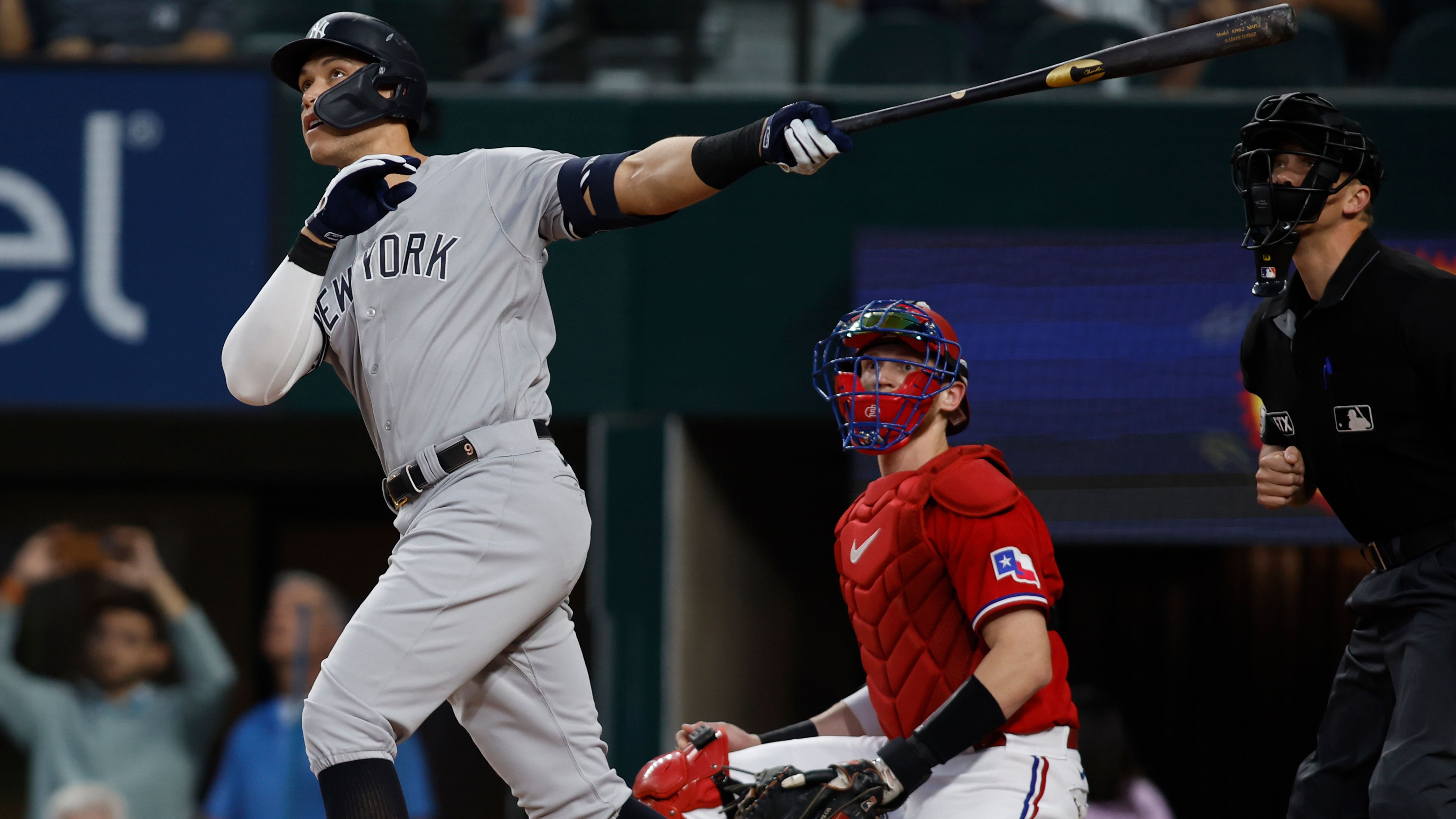 Analyzing one part of Aaron Judge 62nd home run - Sports Illustrated - Vimarsana News