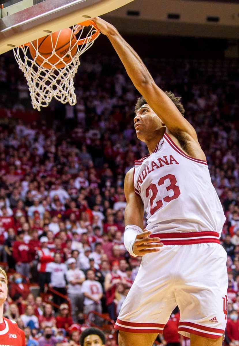 Indiana's Trayce Jackson-Davis (23) dunks during the second half of the Indiana versus Wisconsin men's basketball game at Simon Skjodt Assembly Hall on Tuesday, Feb. 15, 2022.