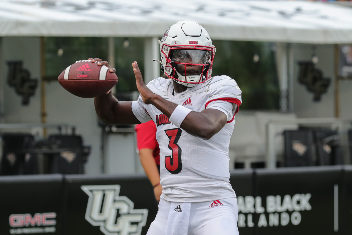 Louisville Cardinals quarterback Malik Cunningham (3) warms up before the game against the UCF Knights at FBC Mortgage Stadium.