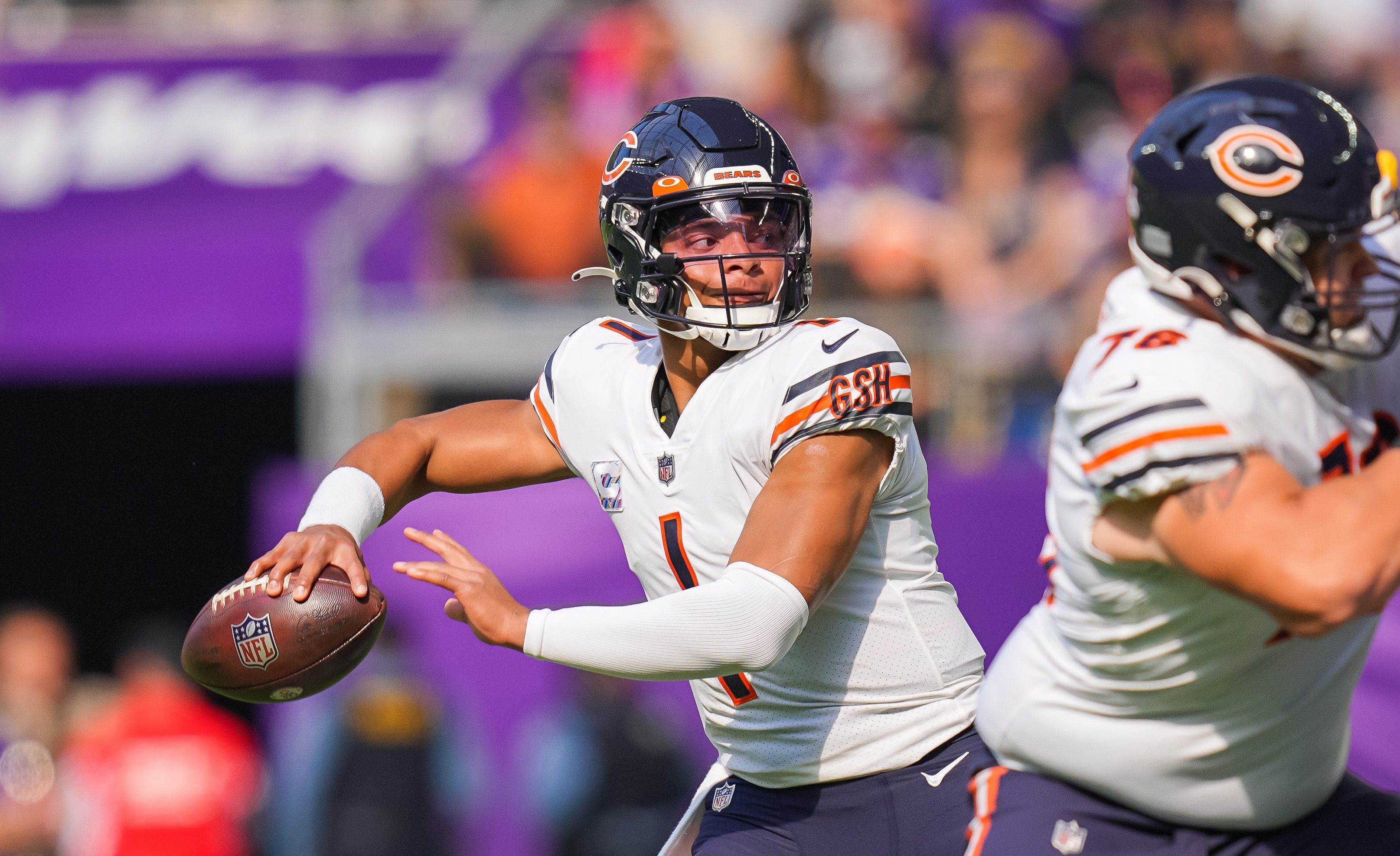 Justin Fields pushes Chicago Bears passing game into gear - Sports Illustrated Chicago Bears News, Analysis and More - Vimarsana News