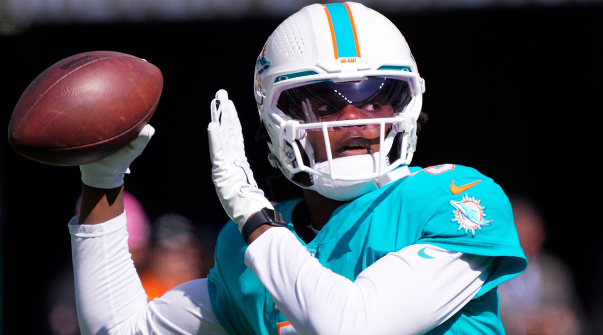 Former Dolphins quarterback Teddy Bridgewater could be a replacement for the injured Joe Burrow.