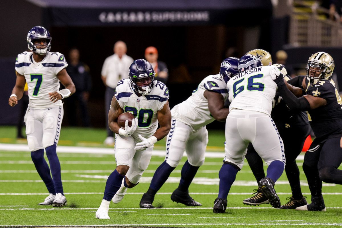 Seattle Seahawks RB Rashaad Penny Suffers Leg Injury, Carted Off Field - Sports Illustrated Seattle Seahawks News, Analysis and More - Vimarsana News