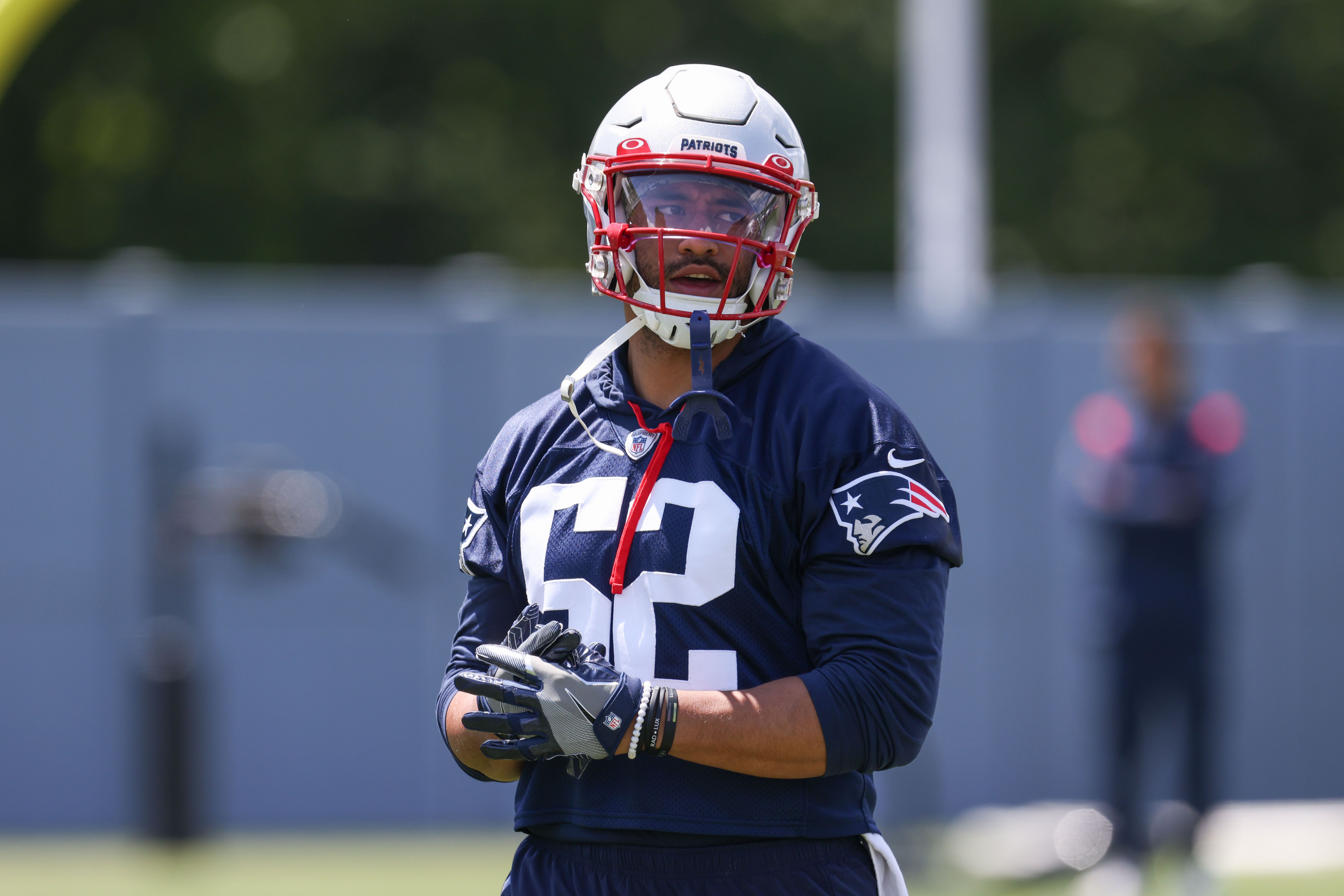 Broncos Add Ex-Patriots, Jets LB Harvey Langi to Practice Squad - Sports Illustrated Mile High Huddle: Denver Broncos News, Analysis and More - Vimarsana News