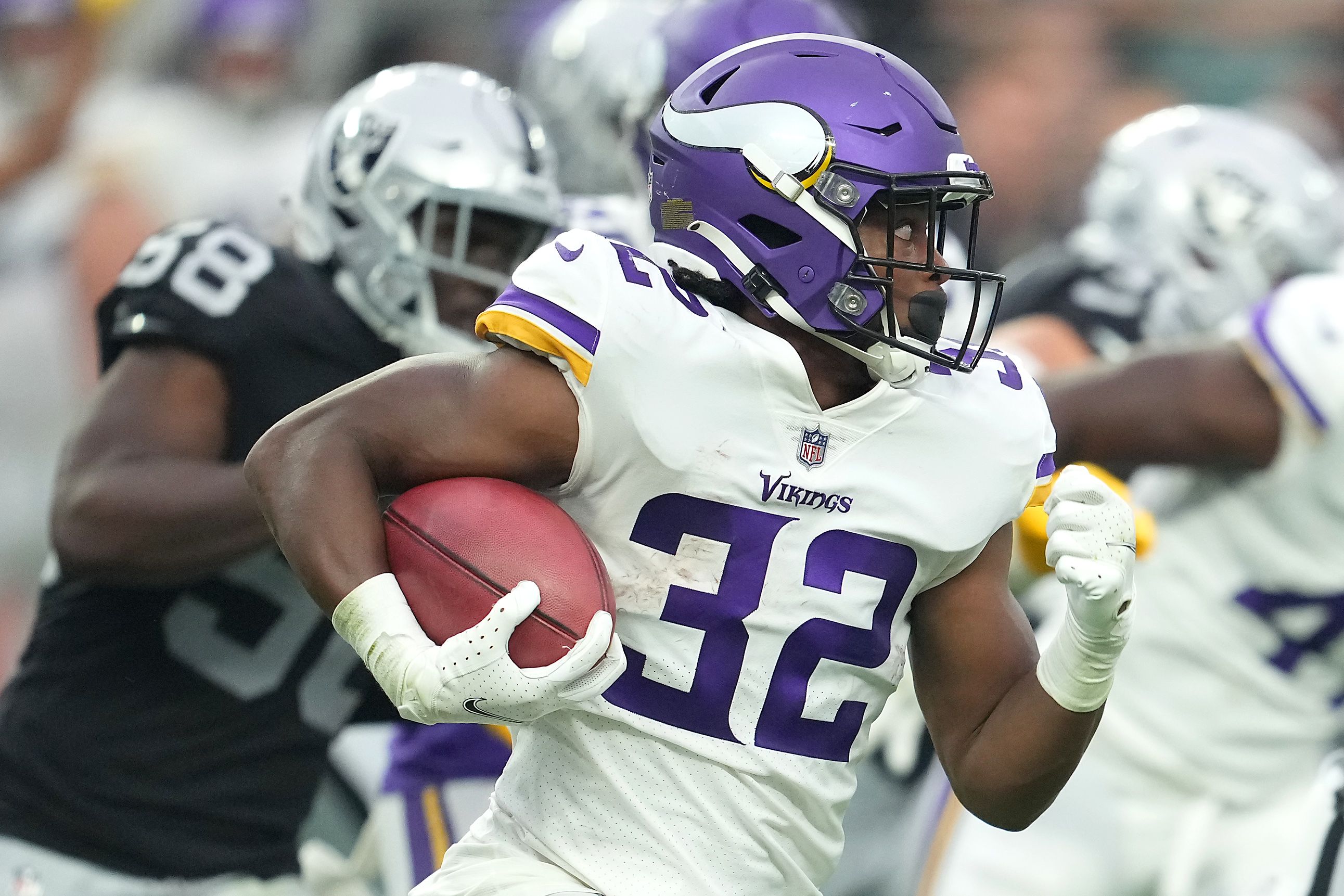 Vikings rookies Ty Chandler, Akayleb Evans suffer injuries in Bears game - Vimarsana News