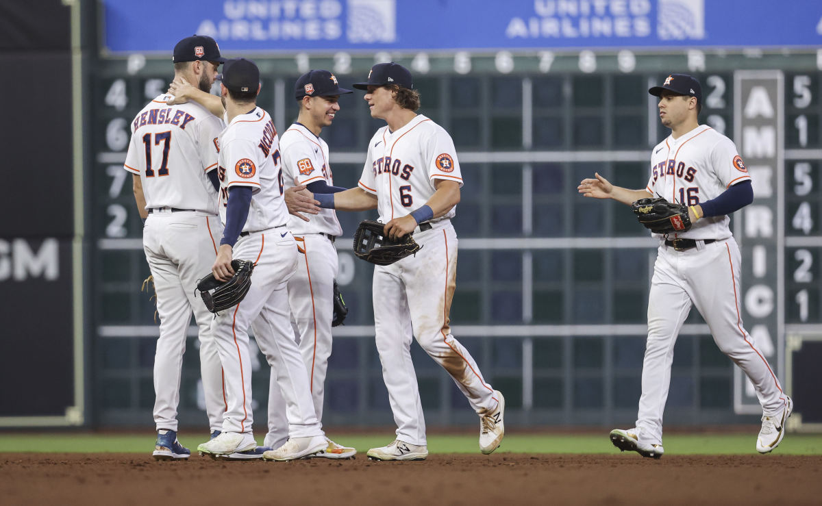 Houston Astros Pitching Staff, Defense Set New Franchise Record in 2022
