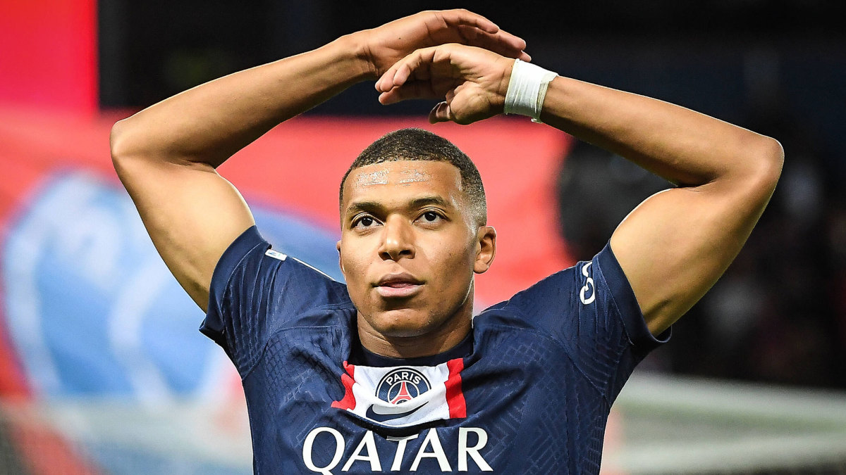 Kylian Mbappe is at the center of more PSG drama