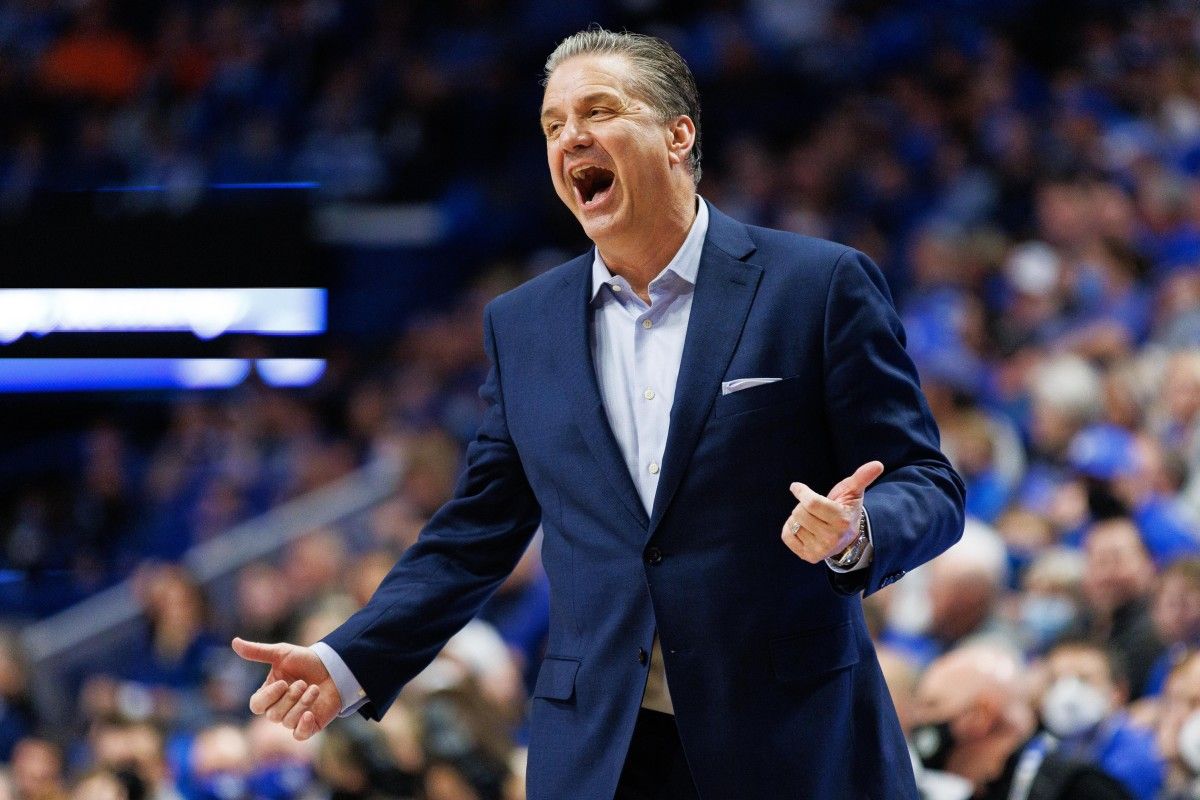 Report: Kentucky, Indiana in "Advanced Discussions" to Play Multi-Year Series - Vimarsana News