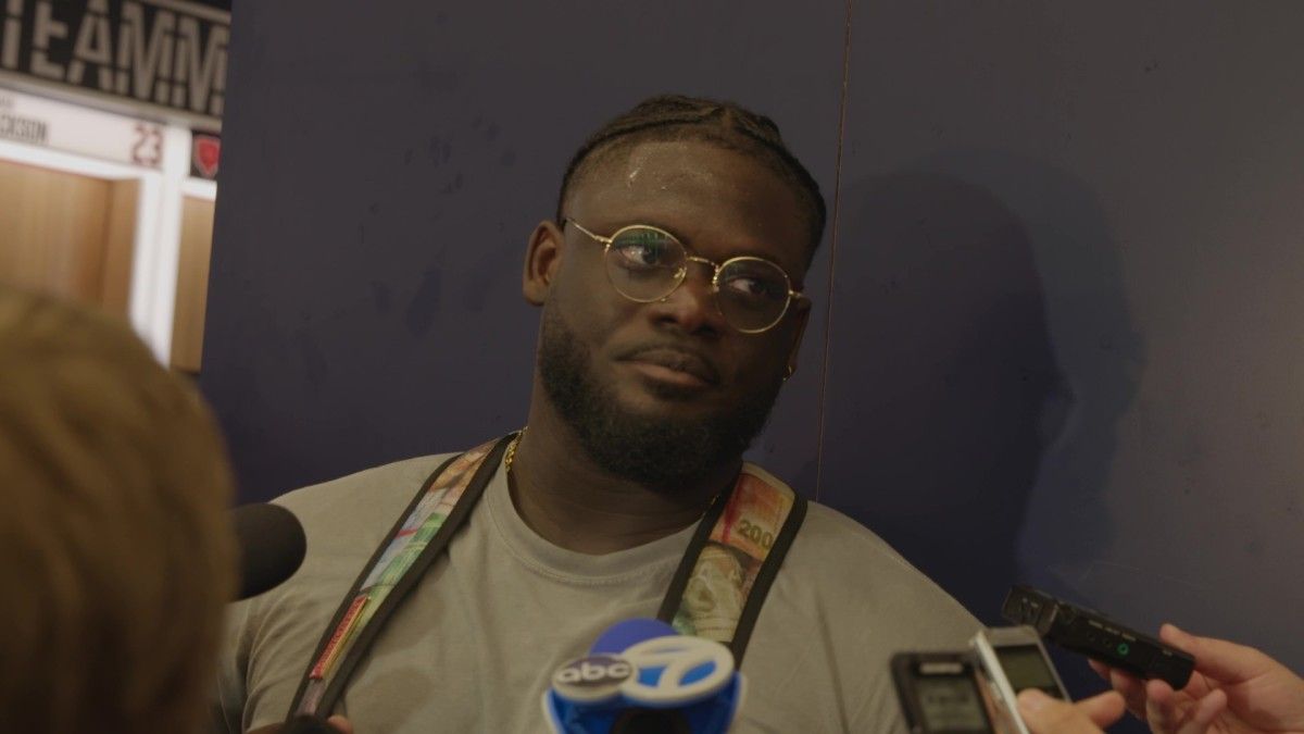 Chicago Bears Put Alex Leatherwood on Roster - Sports Illustrated Chicago Bears News, Analysis and More - Vimarsana News