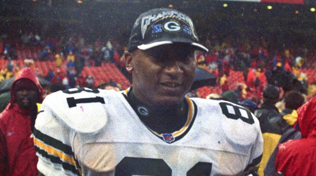 Former Packers tight end Tyrone Davis after Green Bay won the 1998 NFC Championship.