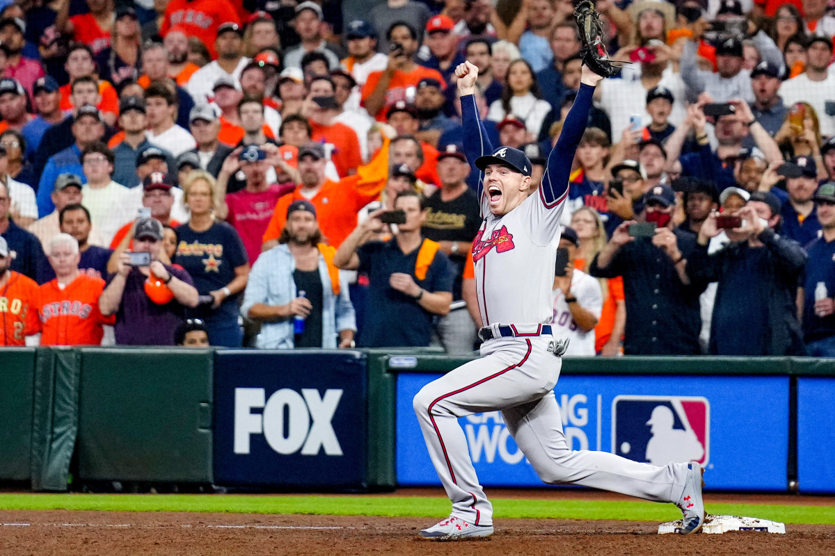 After the Braves won it all last year, Freeman had his eye on history: He tucked the ball from the game-winning out into his back pocket.