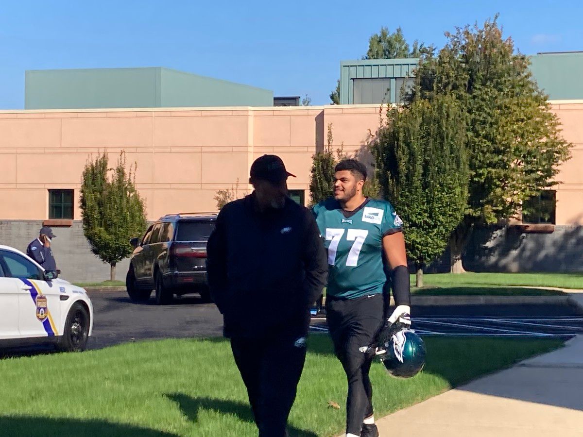 Andre Dillard Has a Chance to Play, but Who Gets Cut to Make Room for Him? - Vimarsana News
