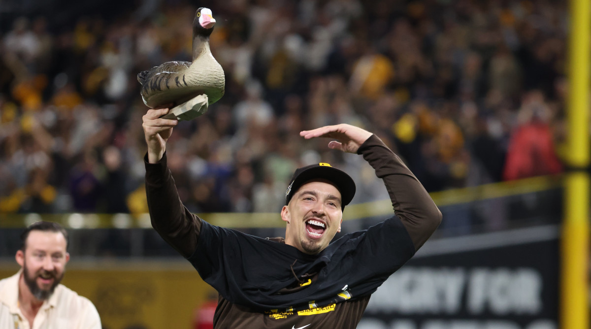 Blake Snell holding up a fake goose.