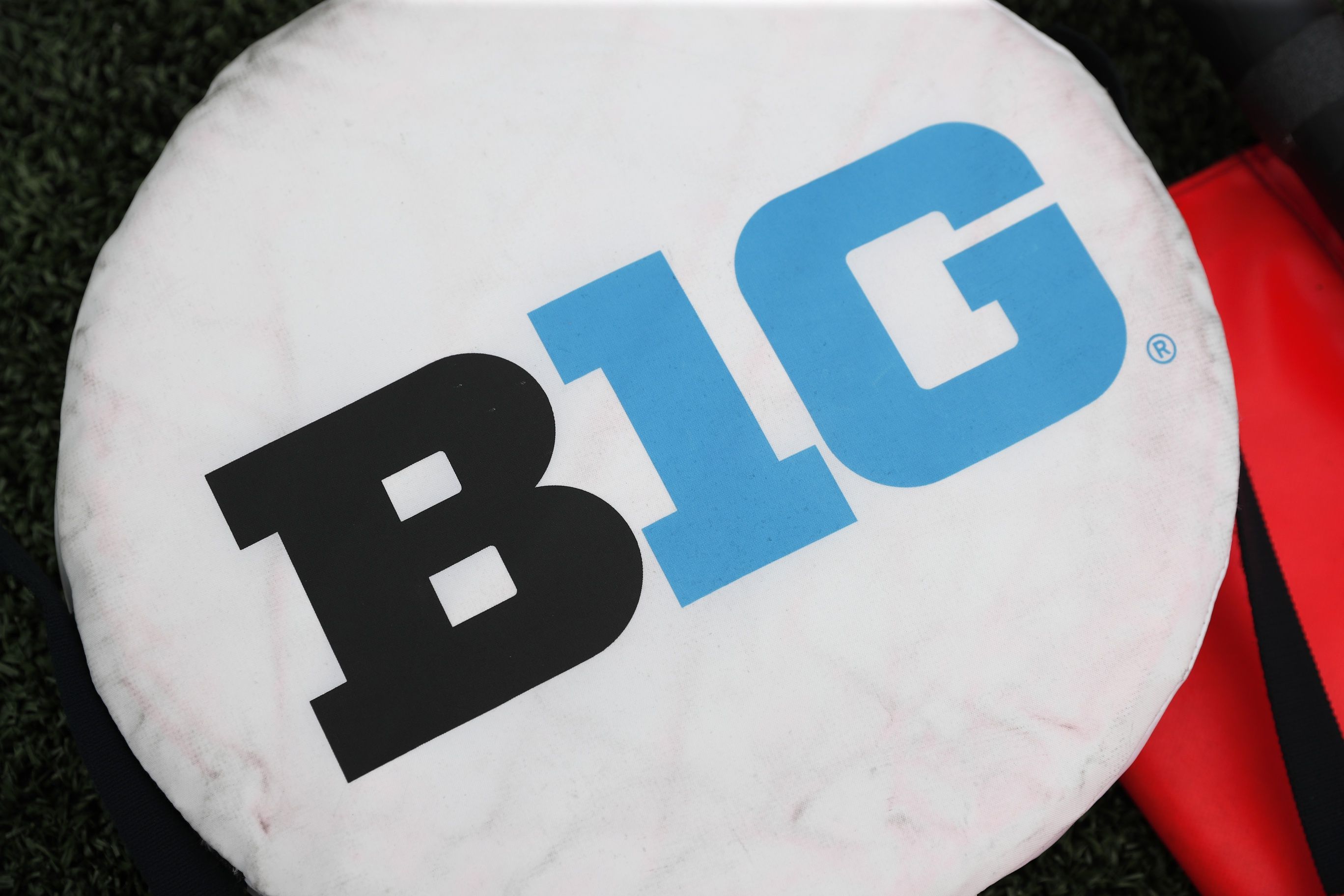 Indiana Becomes First Division I Football Program to 700 Losses - Vimarsana News