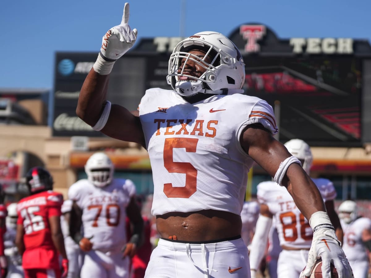 On3 on X: The Atlanta Falcons select Texas RB Bijan Robinson with the 8th  pick in the 2023 NFL Draft