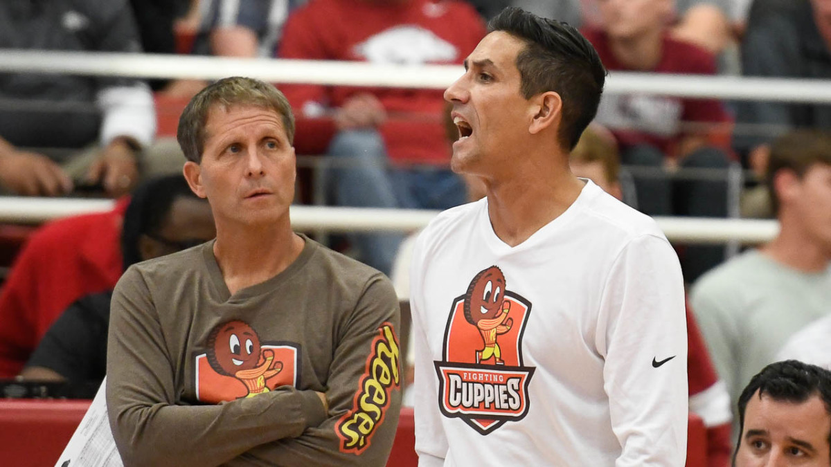 Eric Musselman-Gus Argenal-Red White