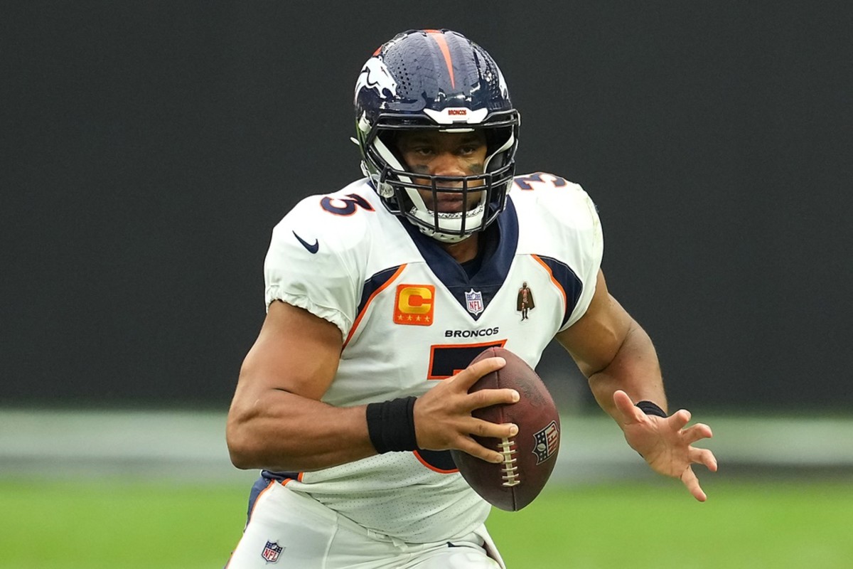 Denver Broncos QB Russell Wilson on Making Changes to his Process: 'Absolutely Not' thumbnail