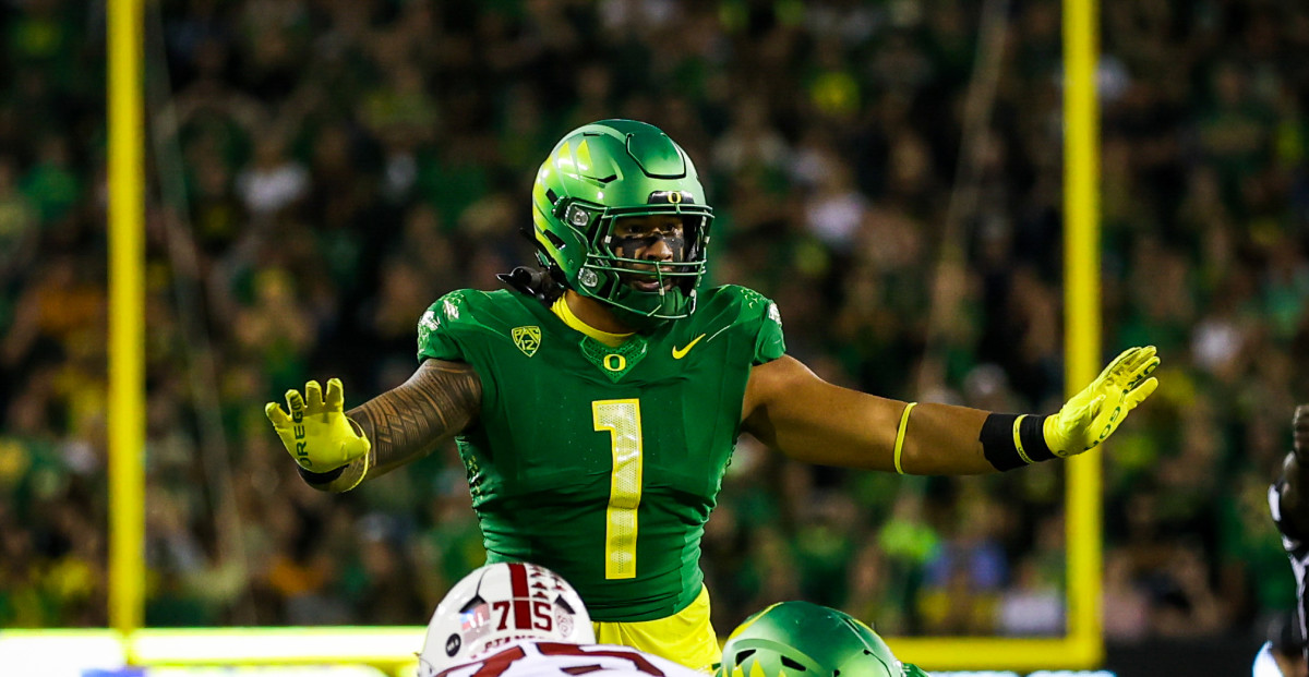 Kickoff Time Announced for Oregon vs. Cal