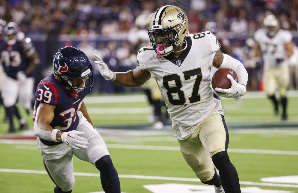 Aug 13, 2022; New Orleans Saints receiver Kawaan Baker (87) runs after a catch against the Houston Texans. Mandatory Credit: Troy Taormina-USA TODAY Sports