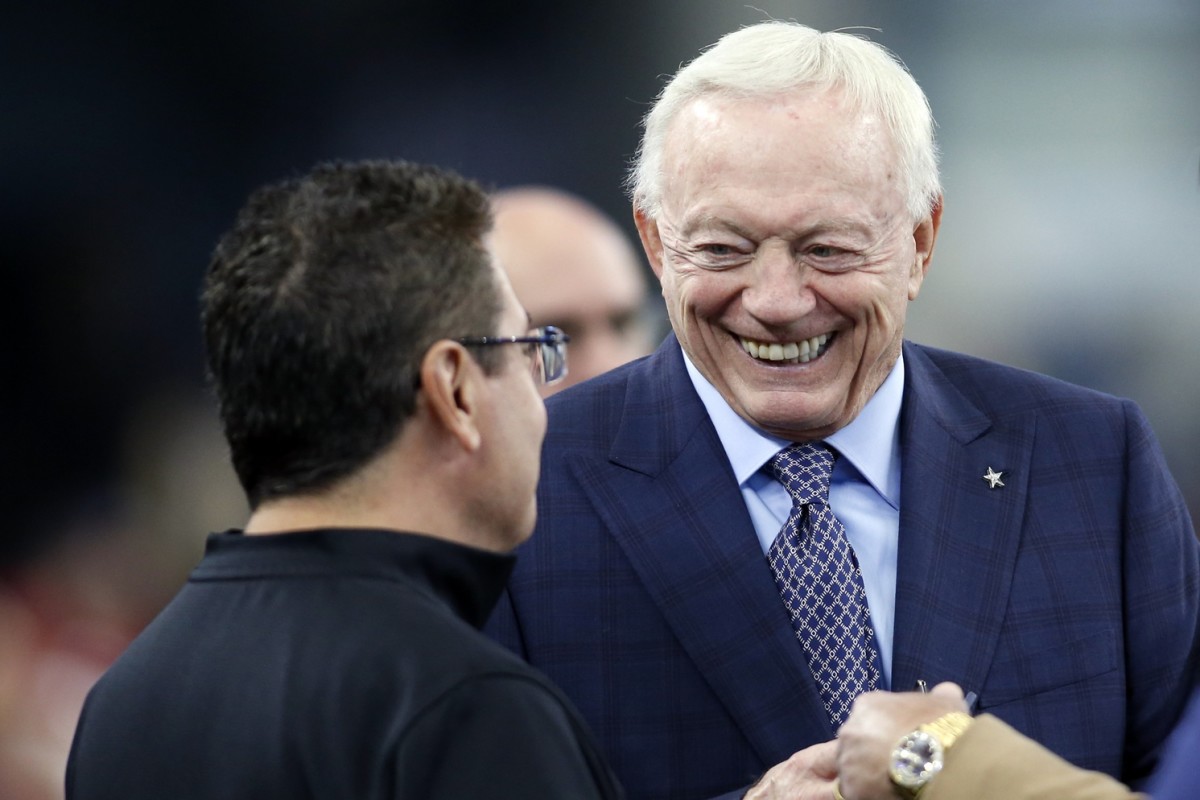 Commanders owner Daniel Snyder and Cowboys owner Jerry Jones