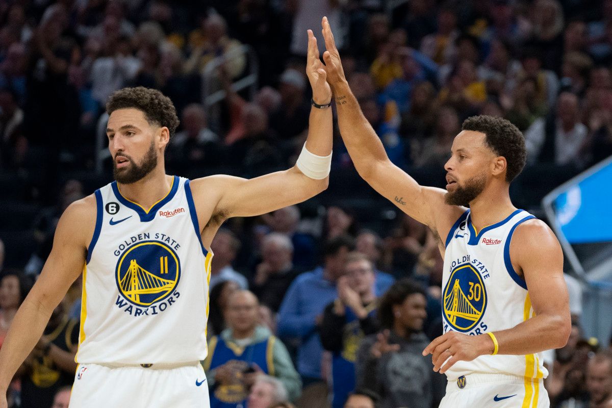 Steph Curry Reacts to Opening Night Win Over Lakers - Vimarsana News