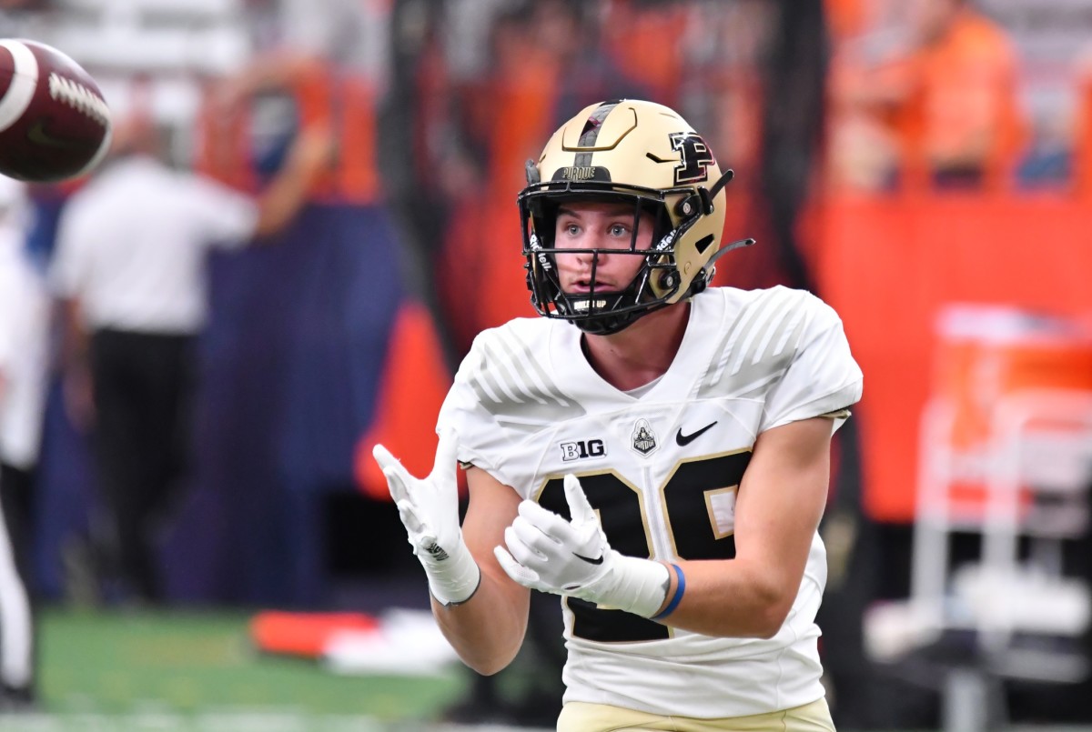Sep 17, 2022; Syracuse, New York, USA; Purdue Boilermakers wide receiver Andrew Sowinski (29) warms up before a game against the Syracuse Orange at JMA Wireless Dome.