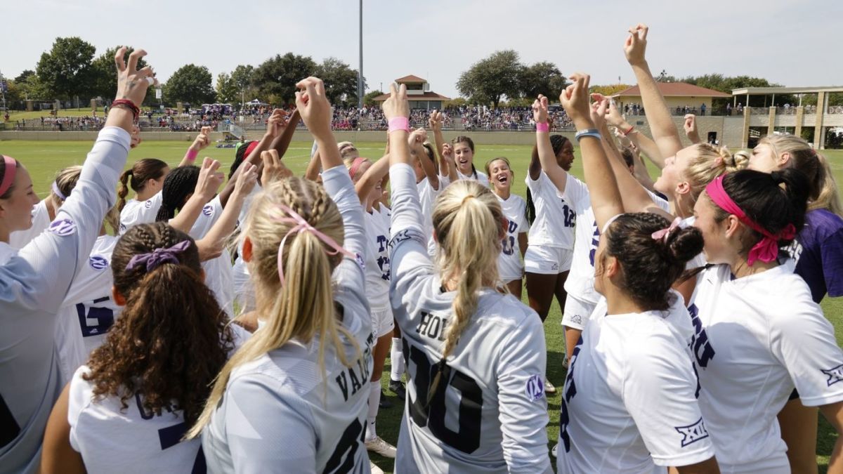 Women's Soccer Poll Watching Week 9 Frogs Drop To No. 12 Sports