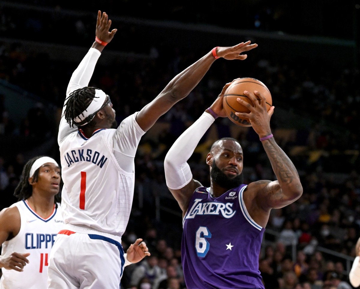 How to Watch Clippers-Lakers 2022-23 NBA Opening Night Game On Thursday - Sports Illustrated