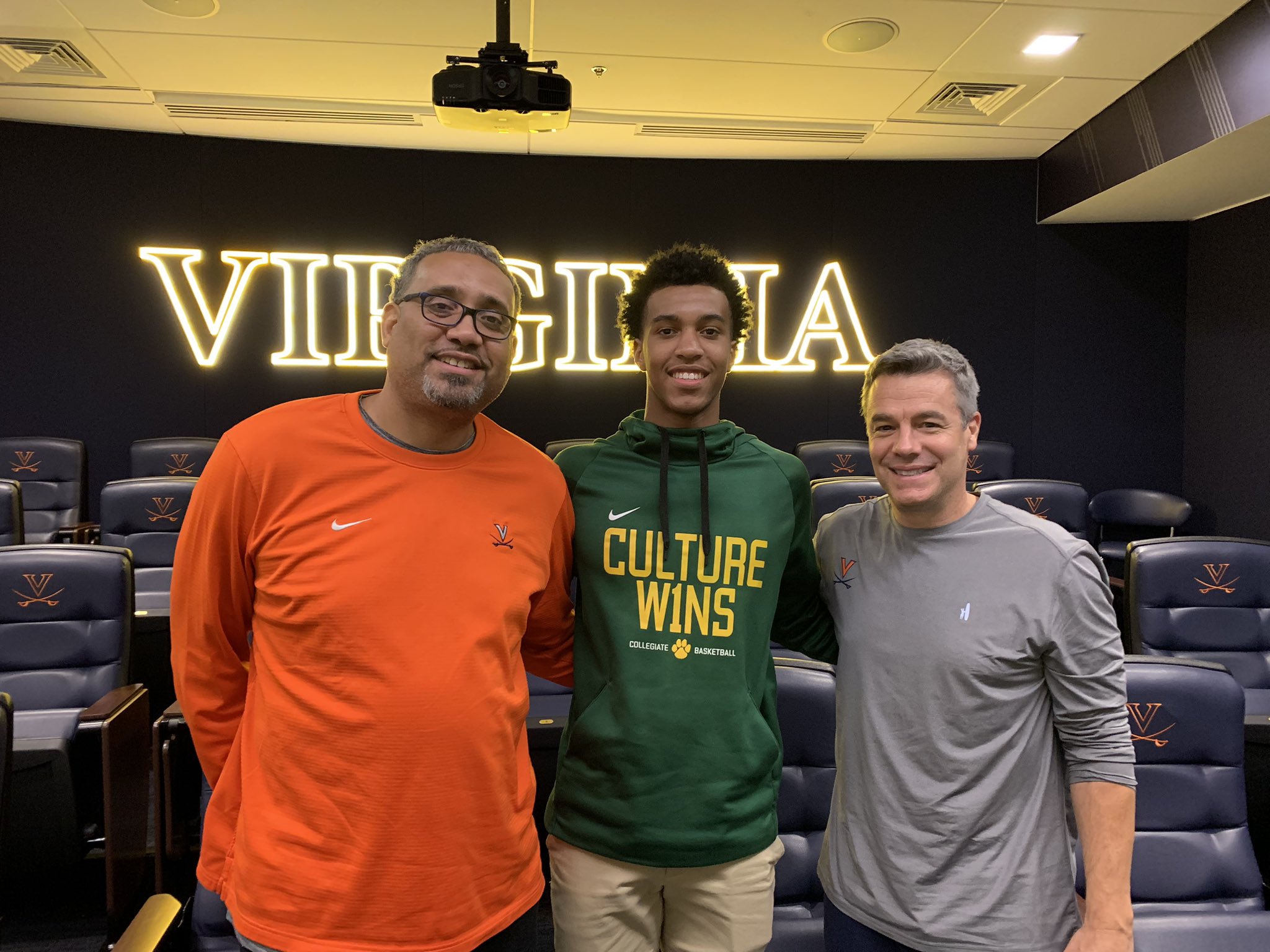 Virginia Basketball Recruiting UVA two point guard targets
