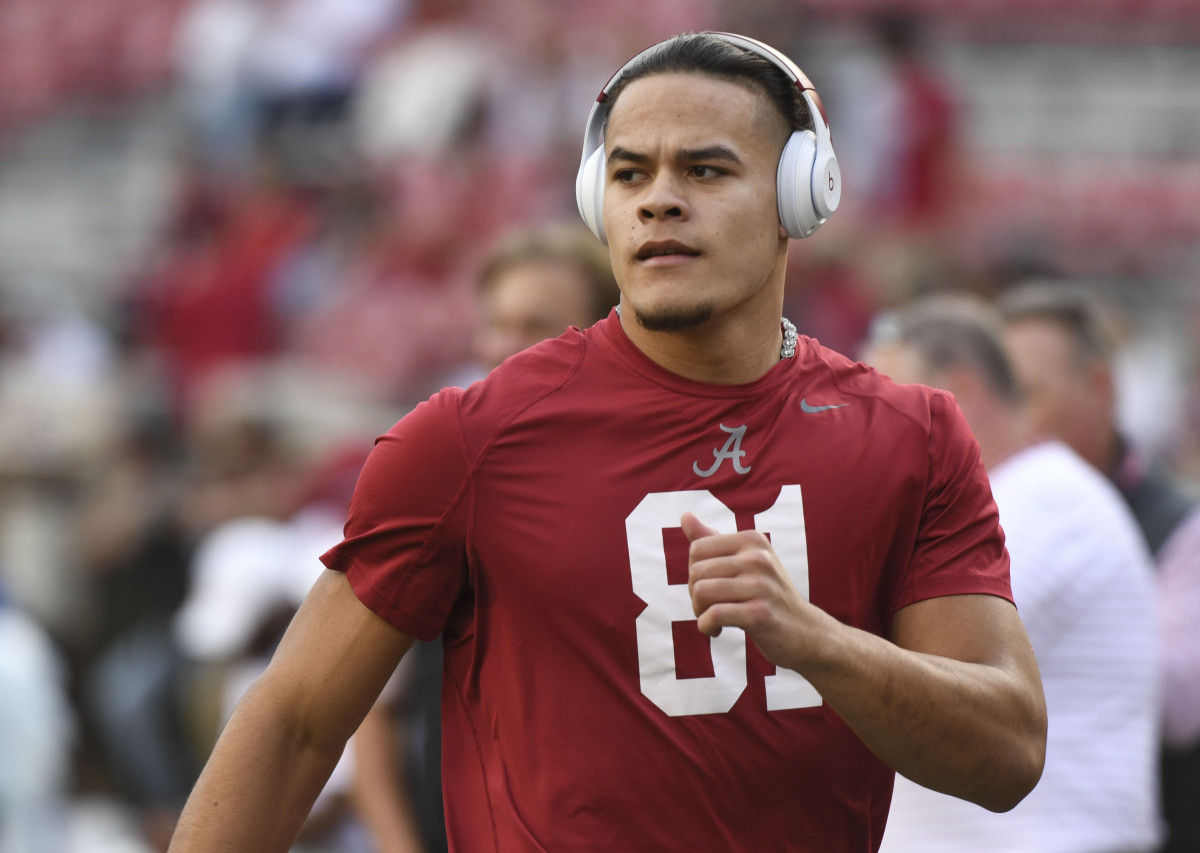 Alabama Crimson Tide tight end Cameron Latu (81) warms up before a game against the Mississippi State Bulldogs at Bryant-Denny Stadium.