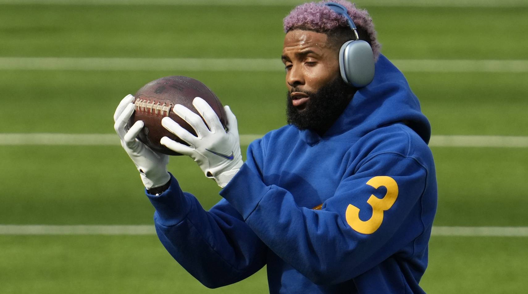 Odell Beckham Jr. Actively Recruited by Multiple Cowboys Players After Monster Win thumbnail